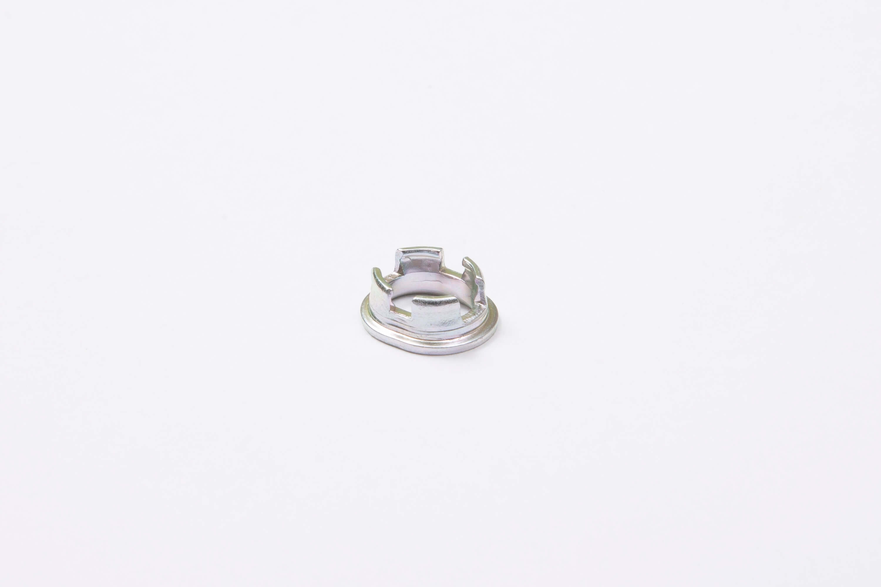 金属プレス加工製品27
